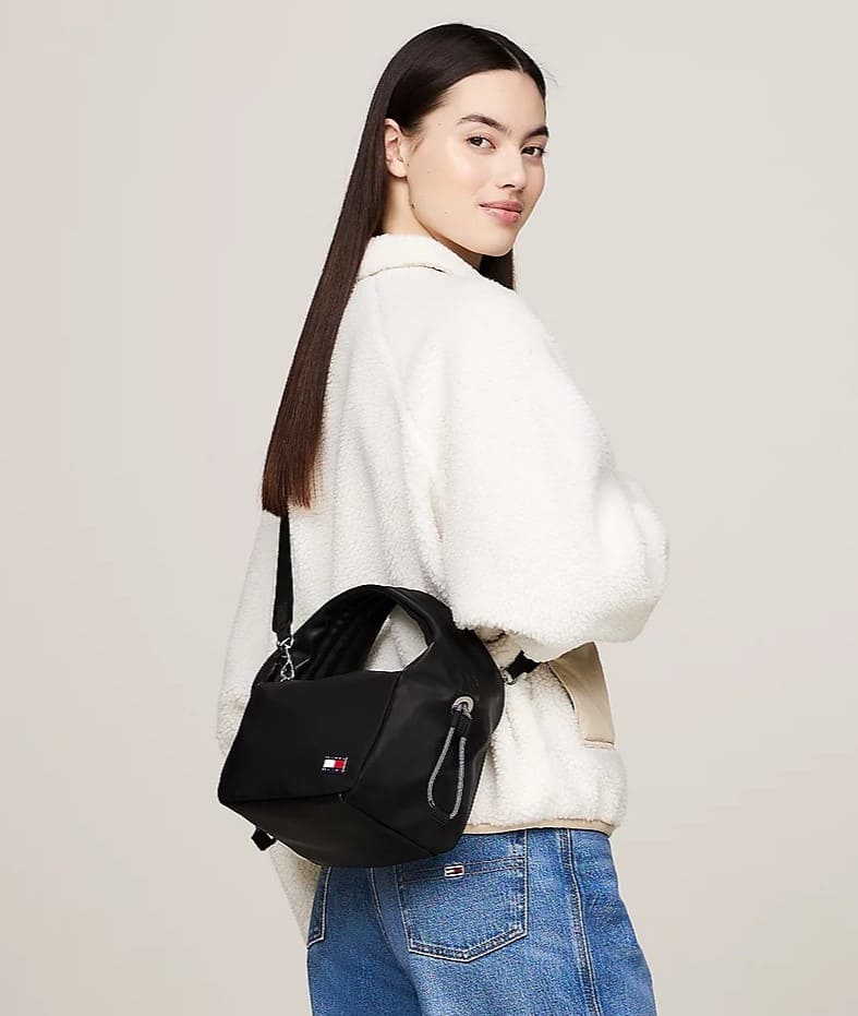 Bolso de hombro con bandolera ajustable de Tommy Hilfiger