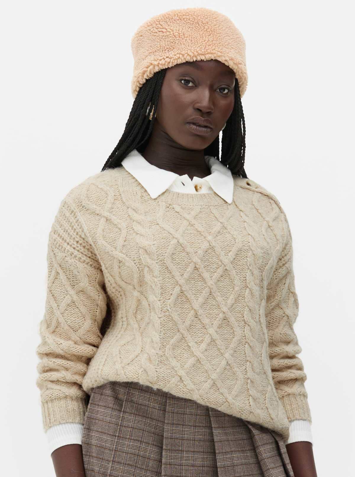 Jersey de punto de ochos con botones de Rita Ora de Primark