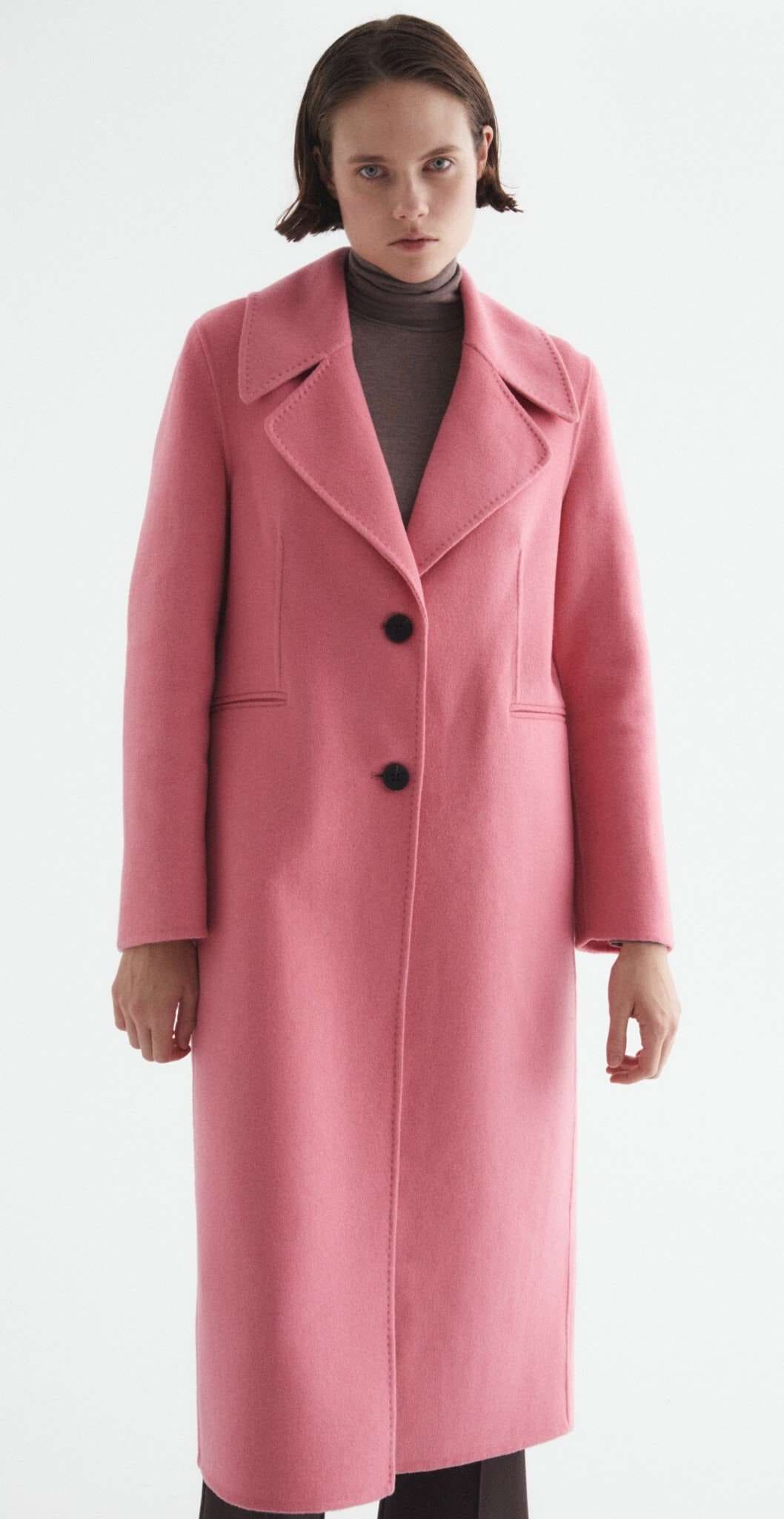 Abrigo de paño largo con solapa de Sfera