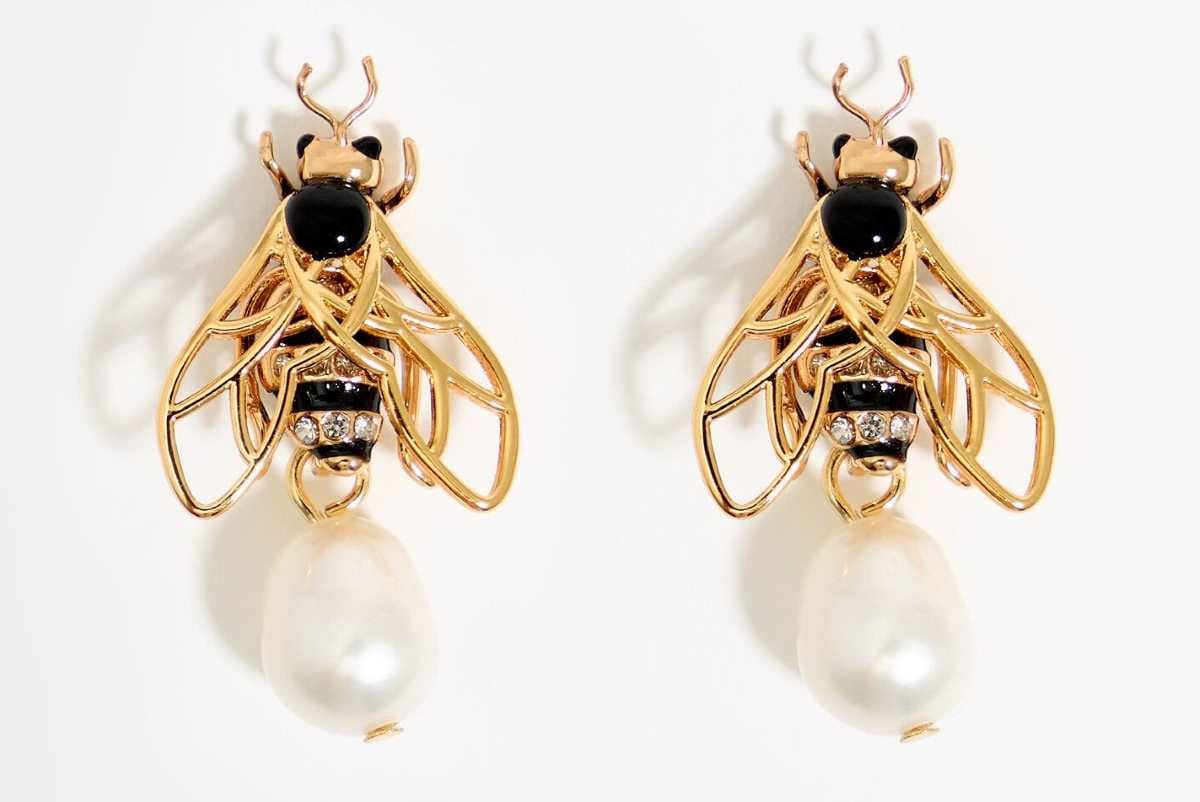 Pendientes abeja dorada y perla de Bimba y Lola