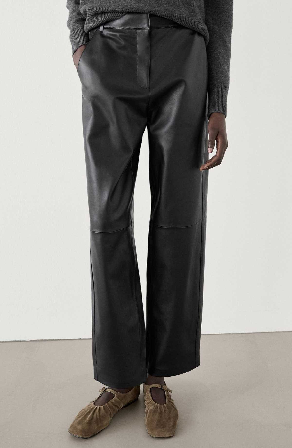 Pantalón piel napa detalle costura de Massimo Dutti