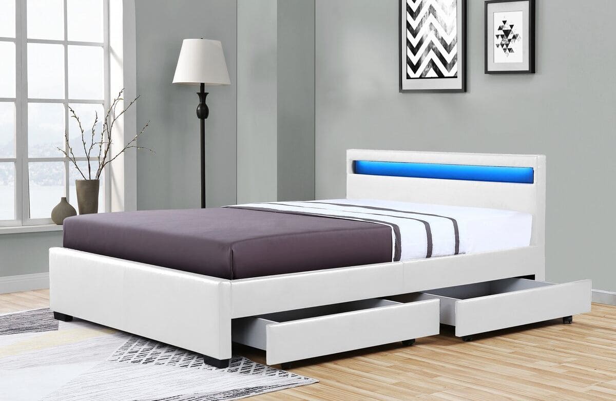 La cama con luz LED nico blanca de Carrefour