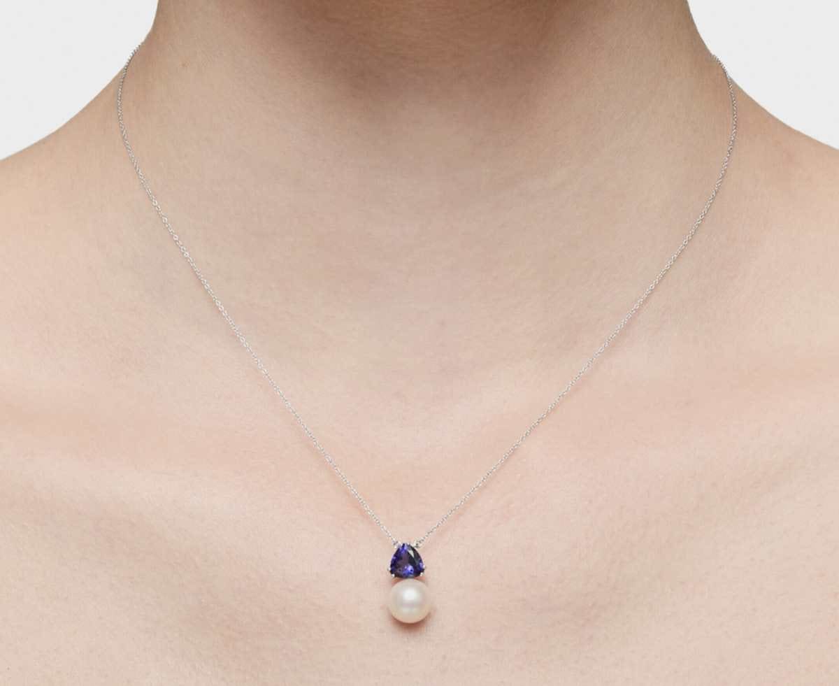 Collar corto de oro blanco, iolita y perla cultivada Ivette de TOUS