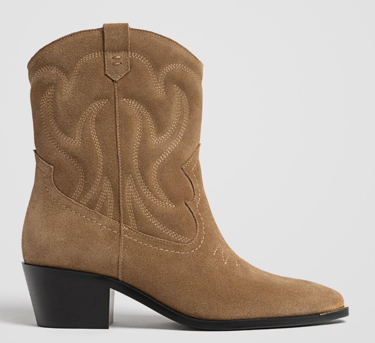 Botines de tacón cowboy con bordados