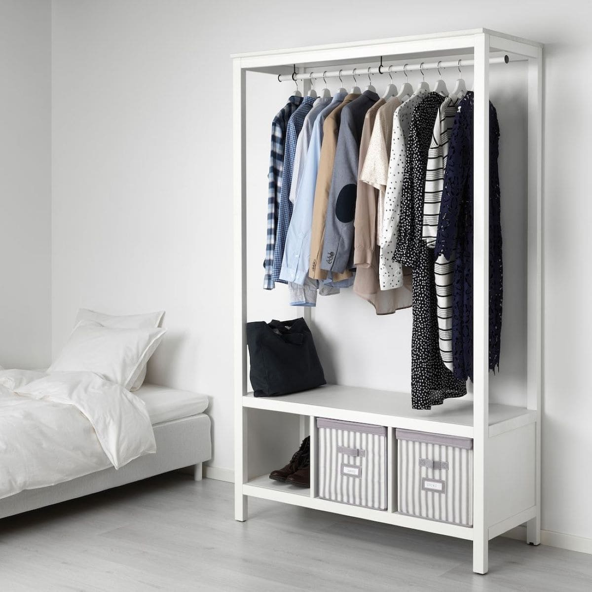 Armario abierto HEMNES