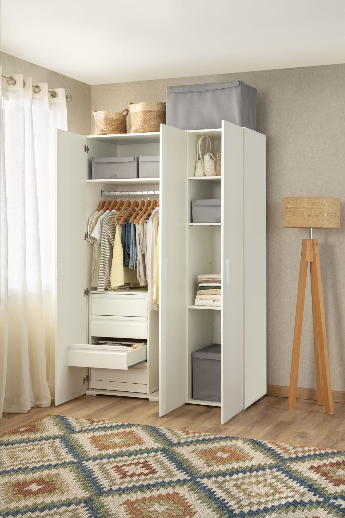 Armario ropero puerta abatible One One de Leroy Merlin