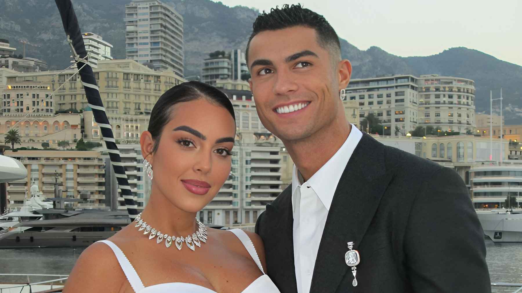 Cristiano Ronaldo y Georgina Rodríguez | @georginagio