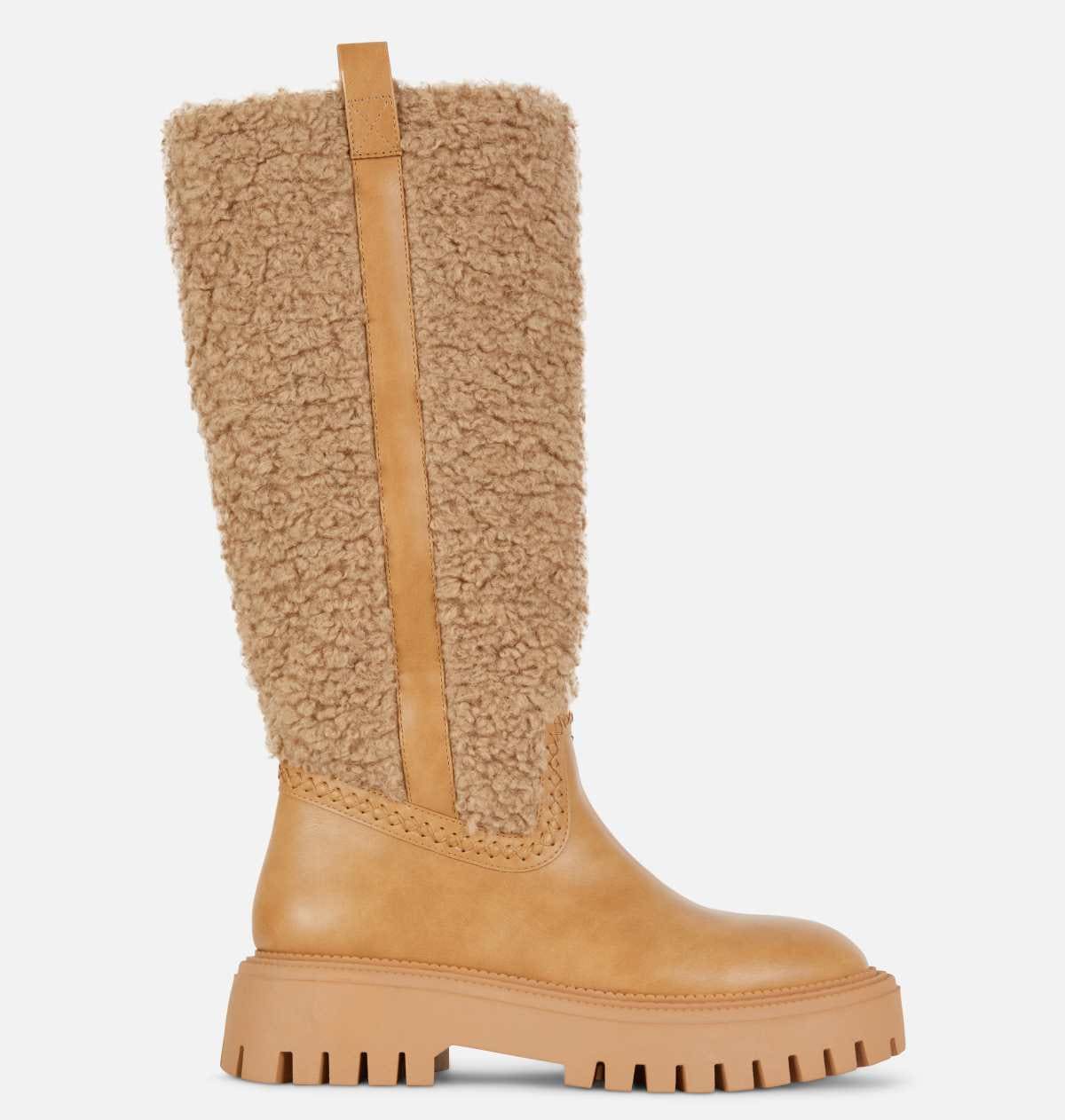 Botas altas de piel de borrego sintética de Rita Ora de Primark