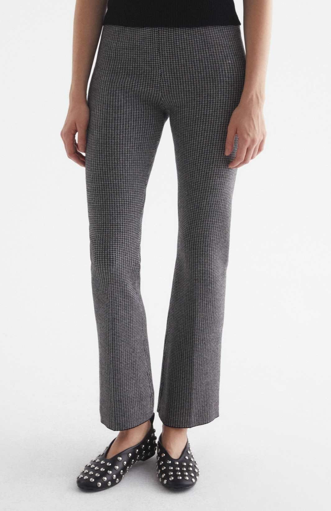 Pantalón flaire espiga de Sfera