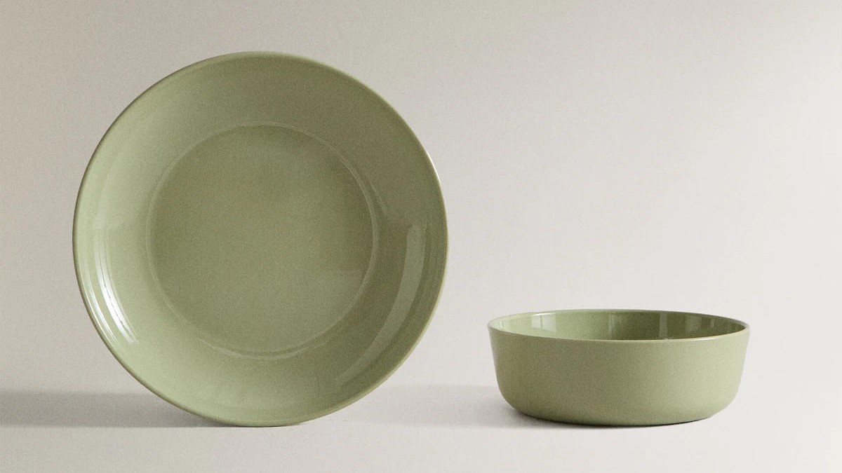 Vajilla de diseño minimalista