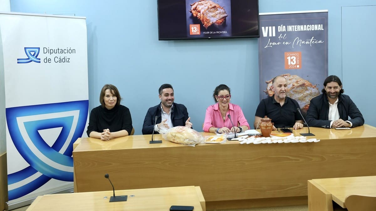 Acto de presentación del Día del Lomo en Manteca en Vejer