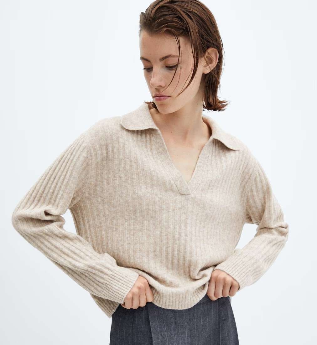 Jersey canalé cuello pico de Mango Outlet