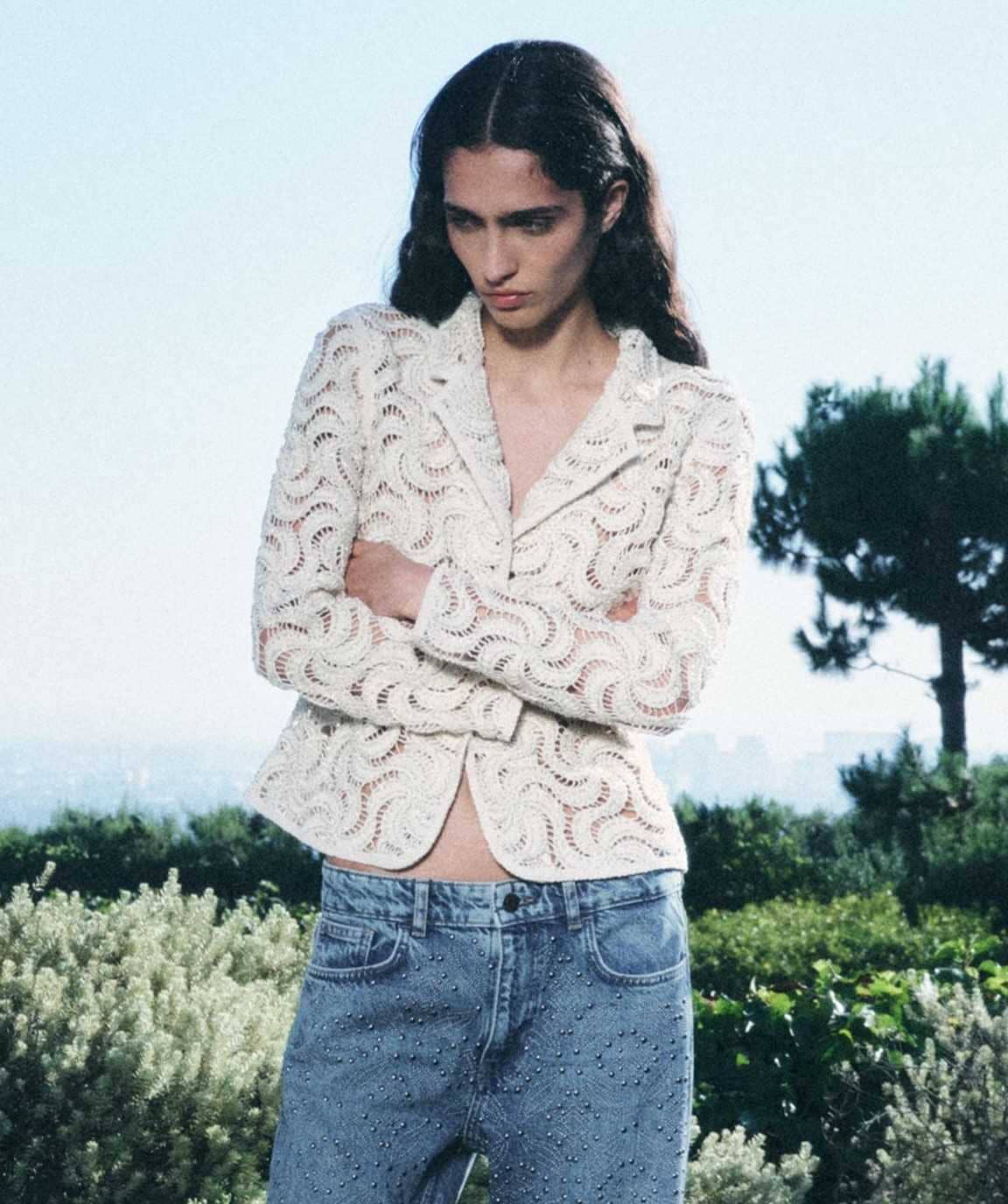 Blazer punto abierto abalorios de Zara