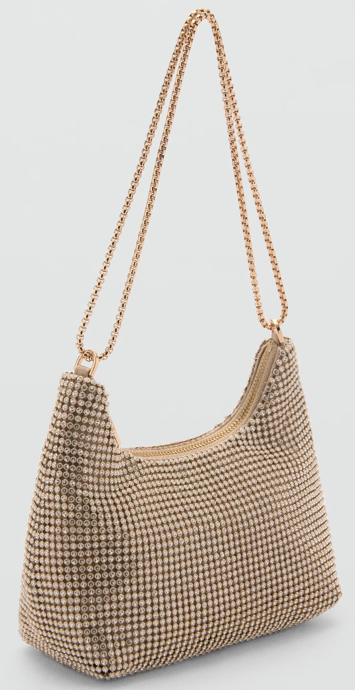 El bolso con cristales y cadena de Mango