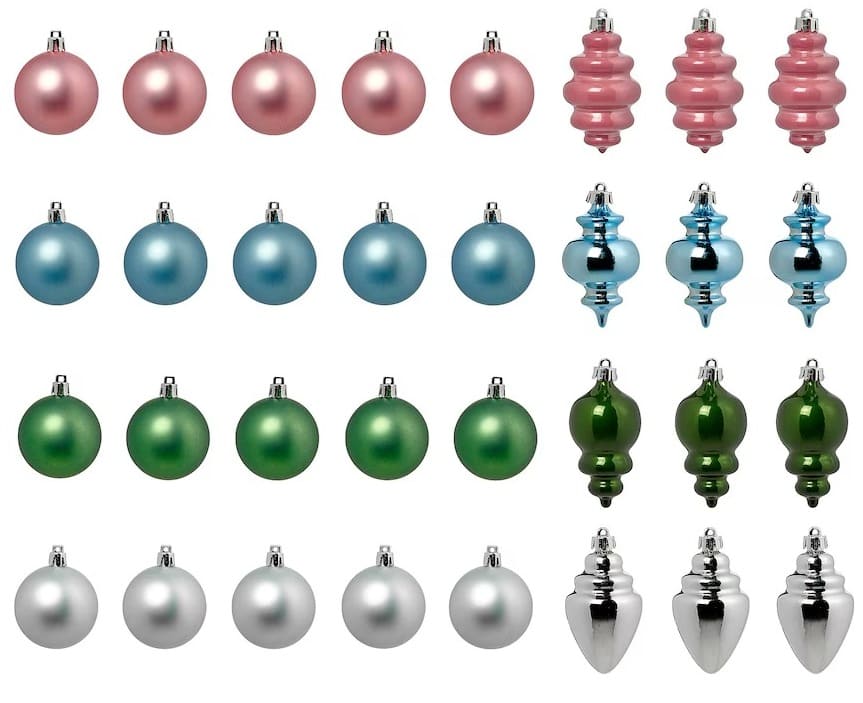 El nuevo juego de adornos navideños de 32 piezas VINTERFINT de Ikea