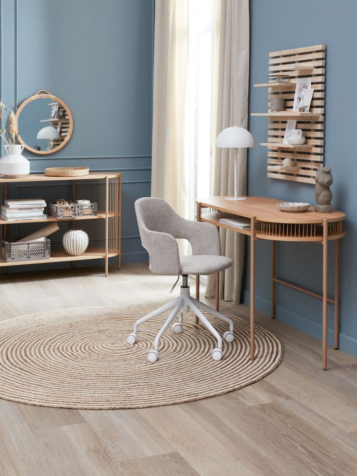 Estante de pared de la serie KETTINGE de Jysk