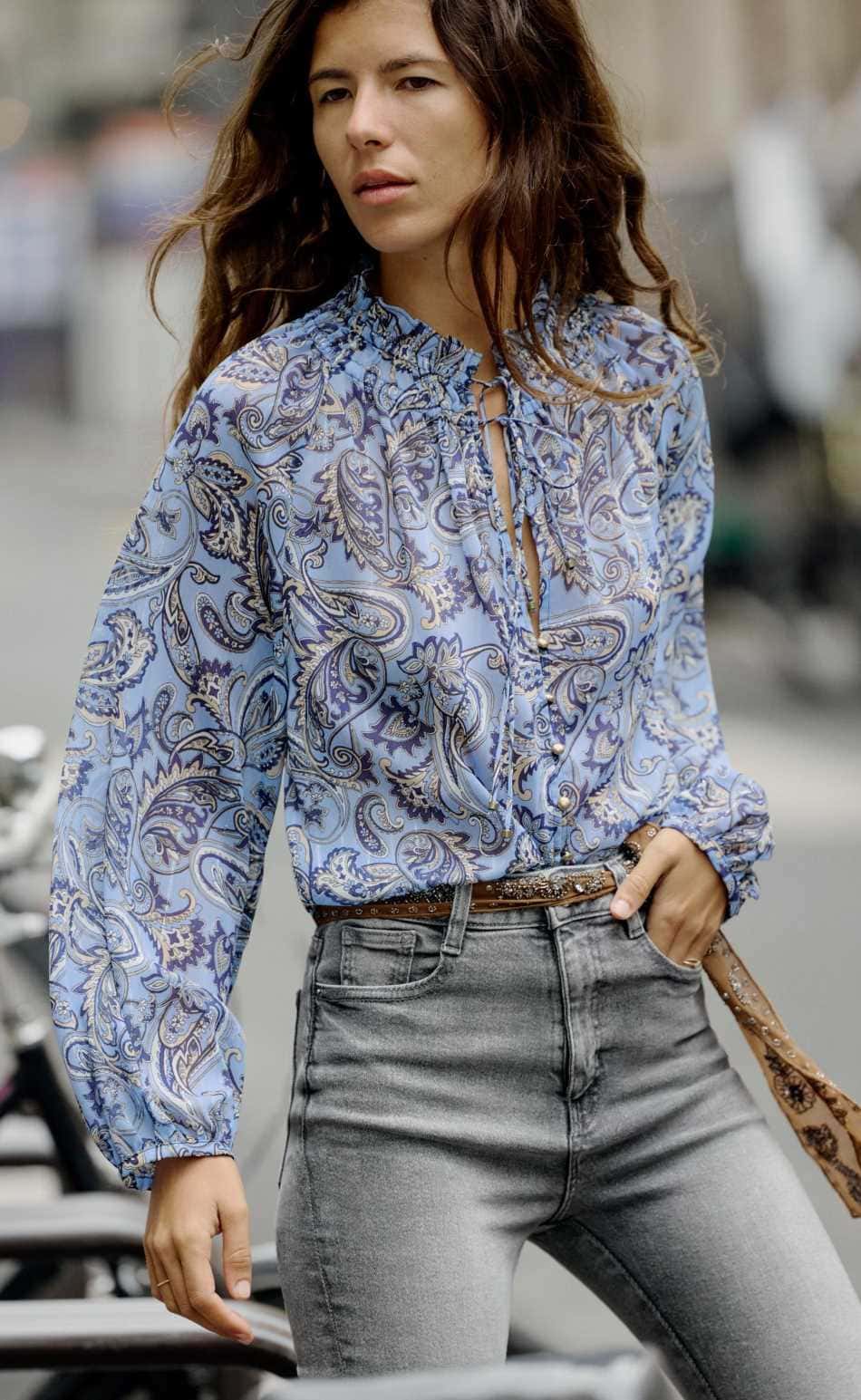 Camisa estampada paisley de Zara