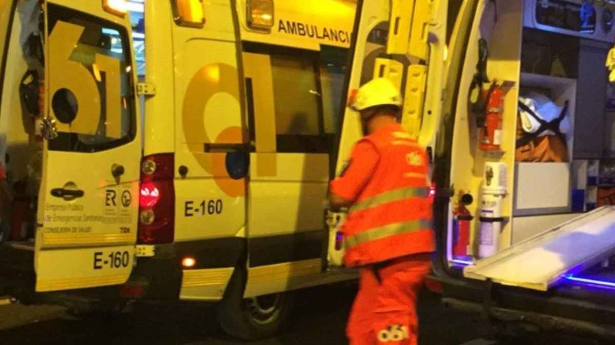 Una ambulancia en una foto de archivo