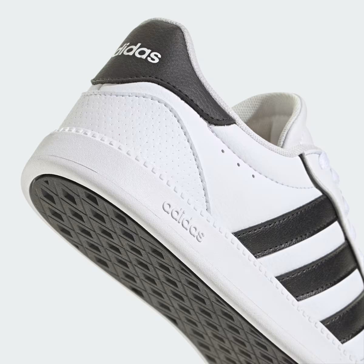 Las zapatillas versátiles Breaknet Sleek de Adidas
