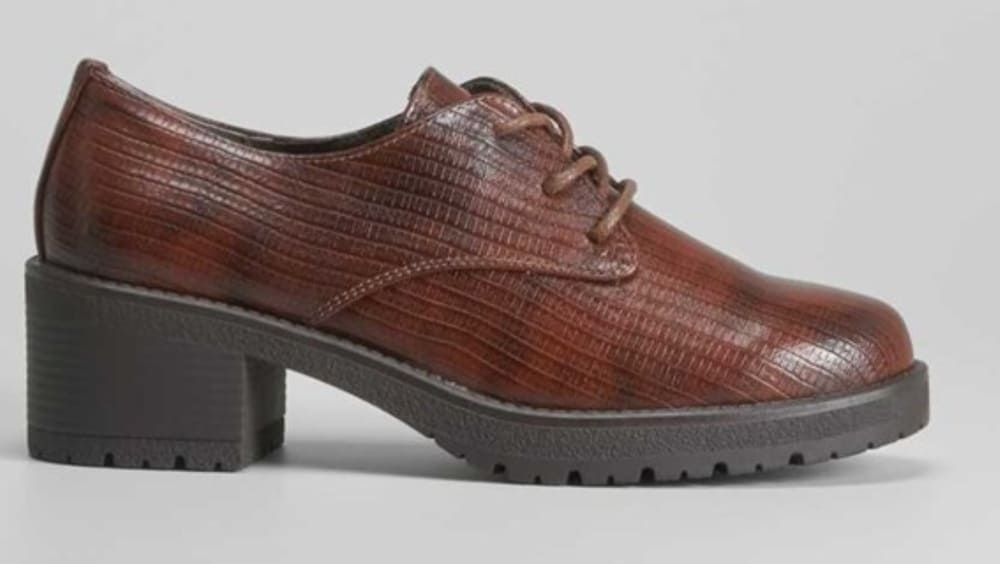 Zapato blucher de tacón dentado