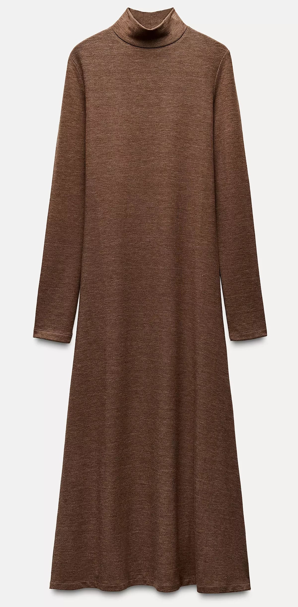 El vestido midi soft en color marrón de Zara