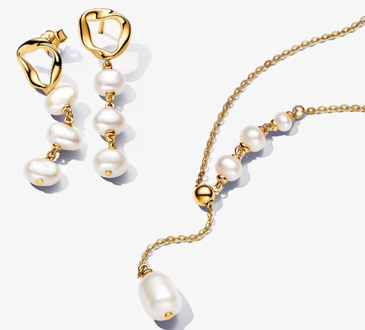 Conjunto de Regalo Collar y Pendientes de Perlas Cultivadas de Agua Dulce Barroca de Pandora