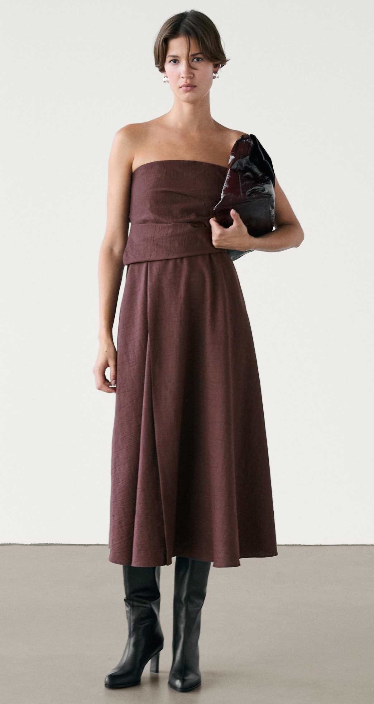 Vestido midi detalle pliegues de Massimo Dutti