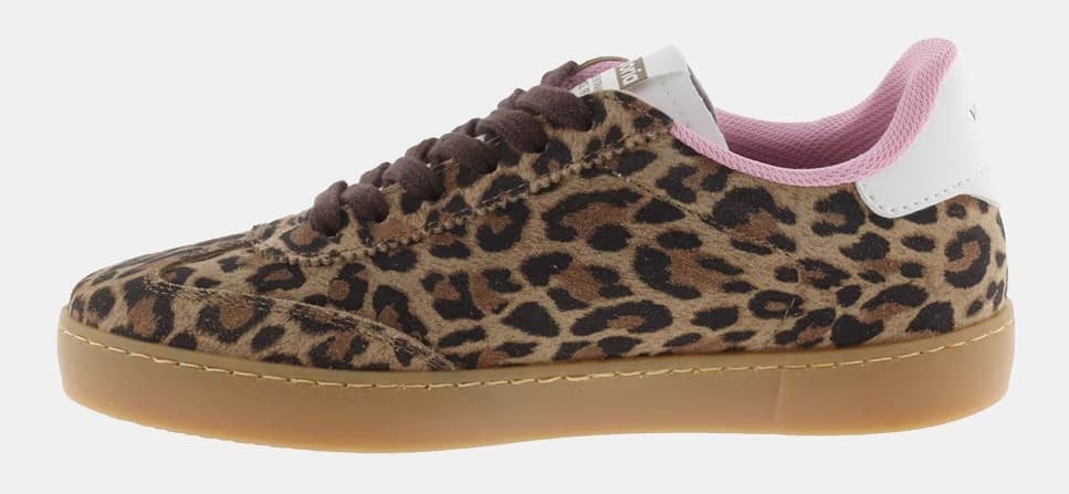 Las zapatillas de mujer Berlin de serraje con leopardo de Victoria en El Corte Inglés