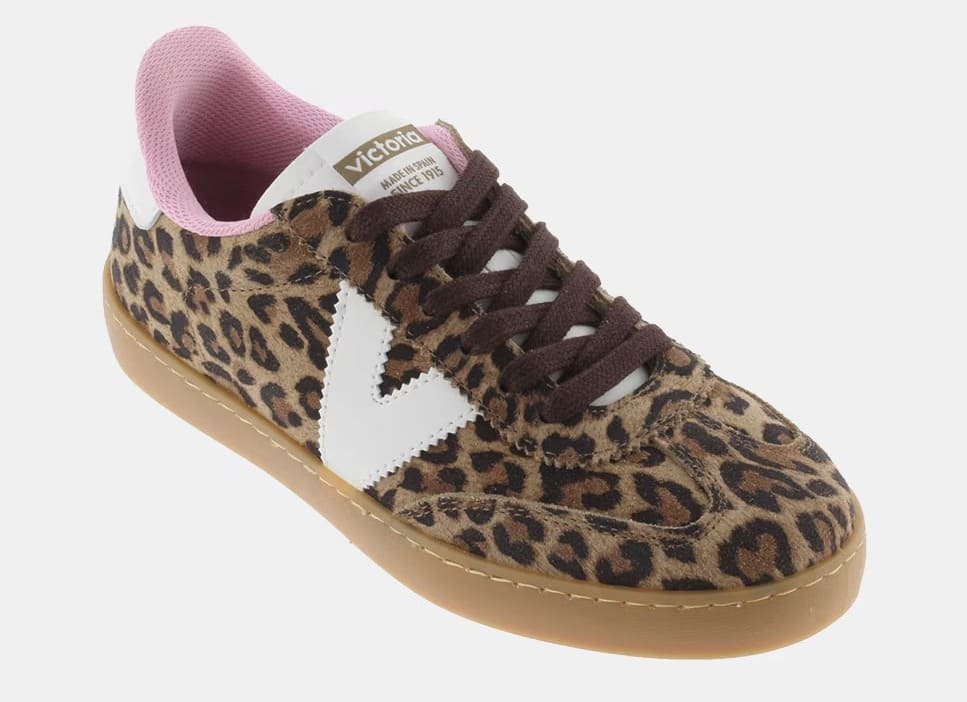 Las zapatillas de mujer Berlin de serraje con leopardo de Victoria en El Corte Inglés