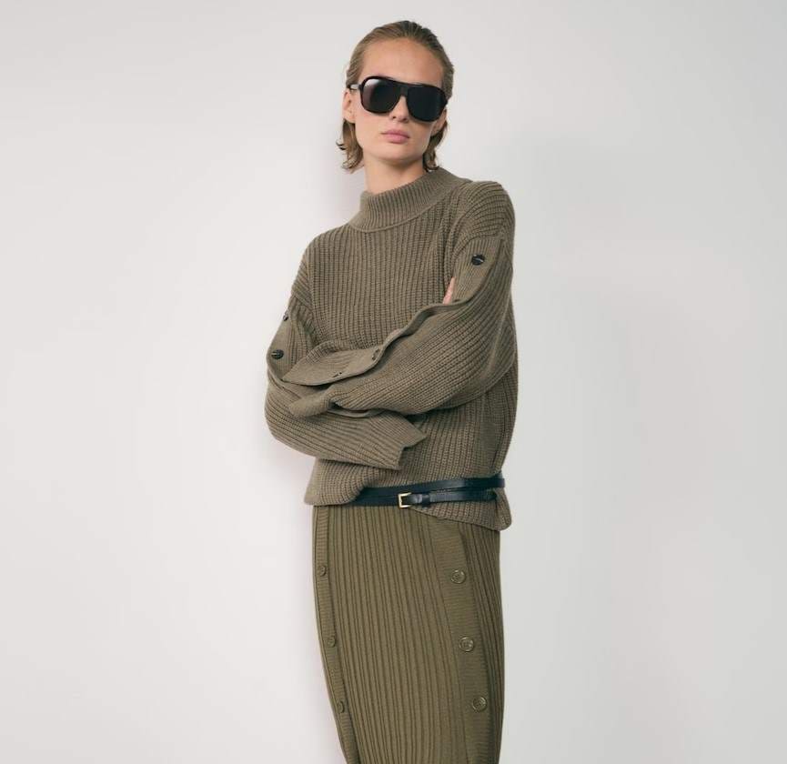 Jersey punto detalle botones de Mango