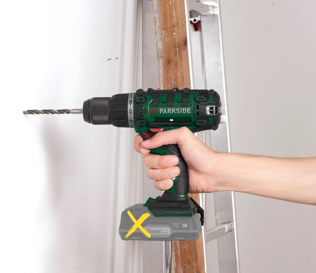 Atornilladora taladradora recargable  Parkside