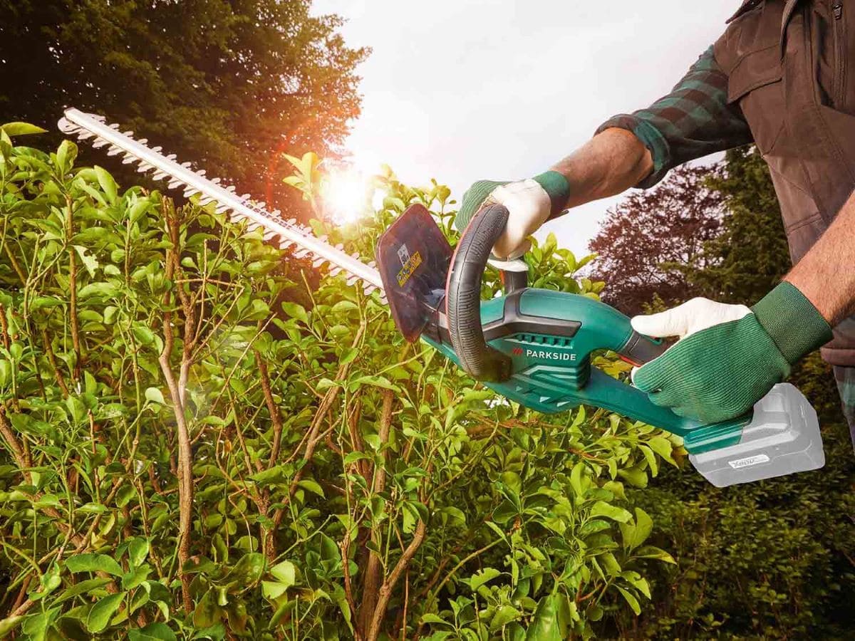 Cortasetos recargable Parkside