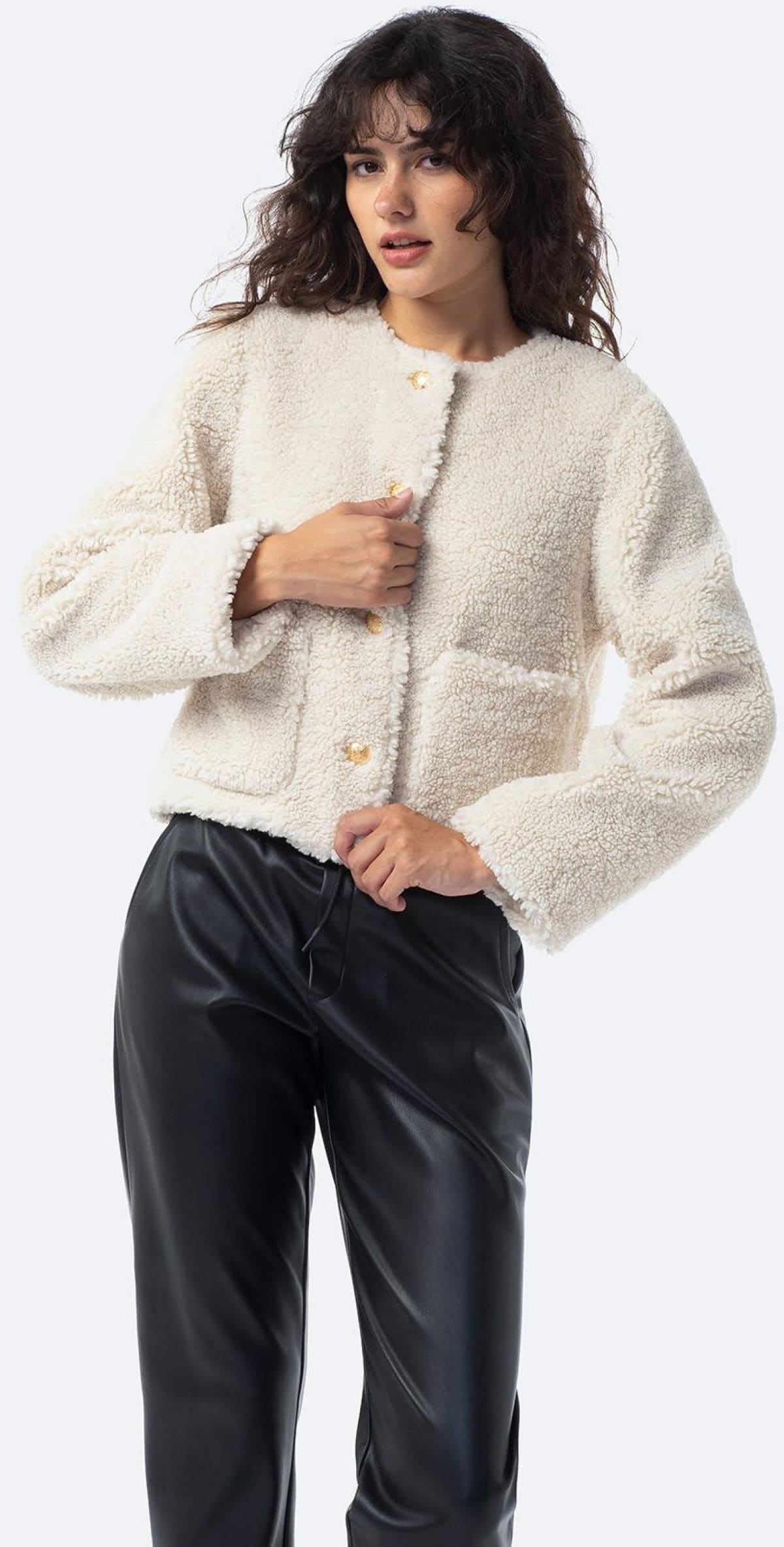 Cazadora borreguillo con botones dorados TEX de Carrefour