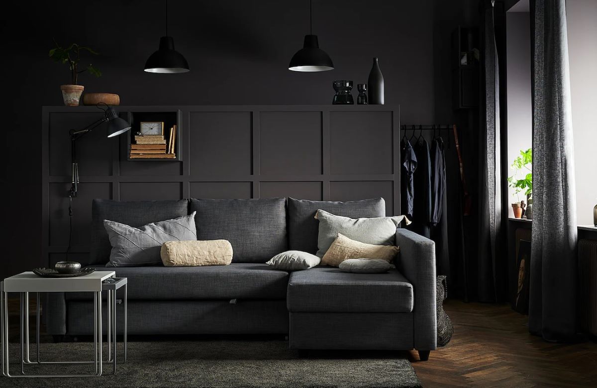 Sofá cama con chaise longue de la serie FRIHETEN de Ikea