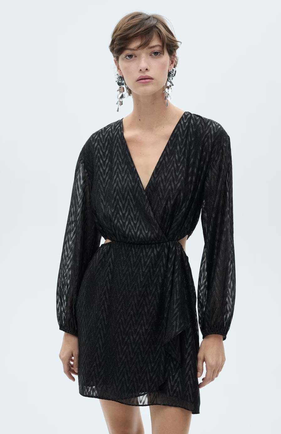 Vestido cruzado aberturas laterales de Mango