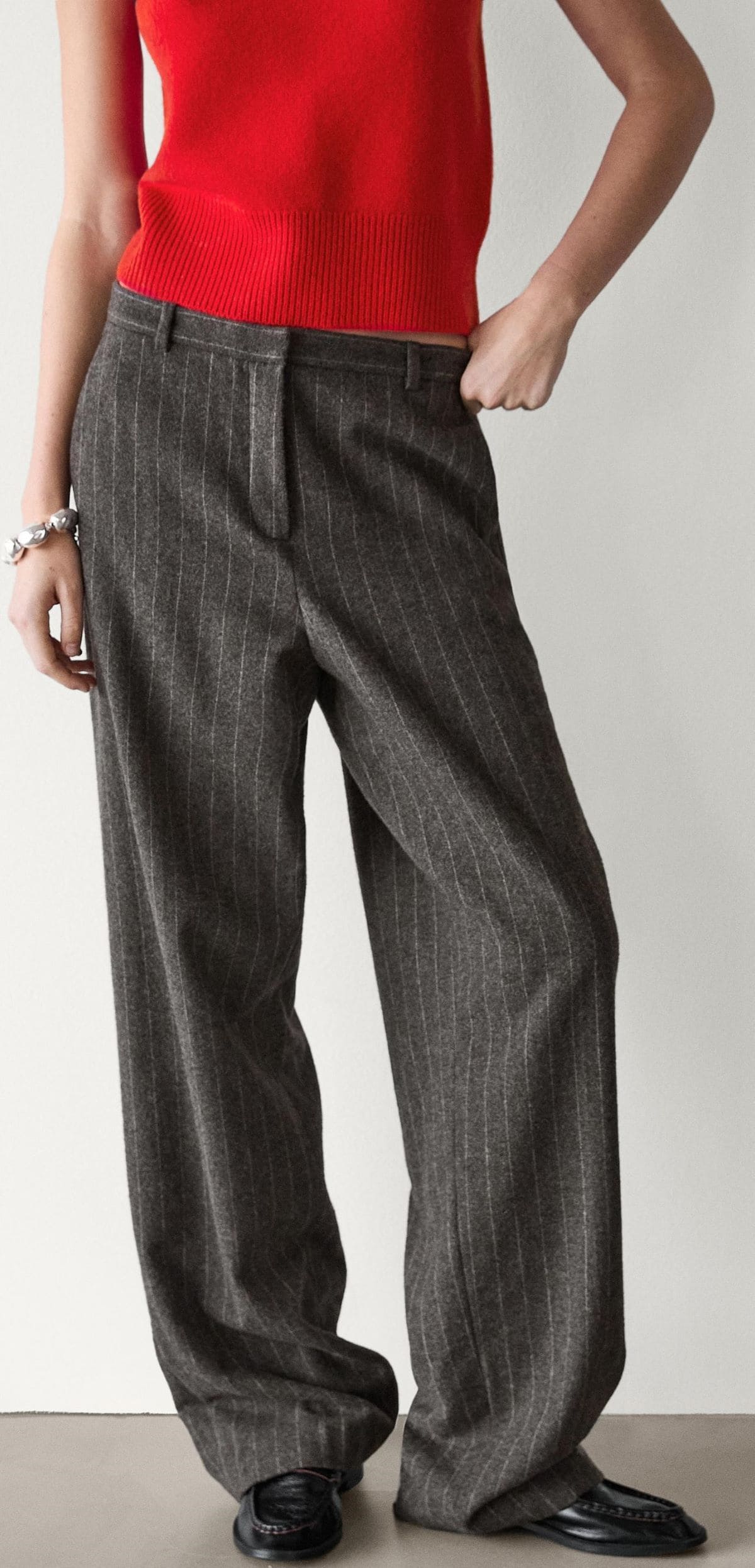 Pantalones de franela con raya diplomática de Massimo Dutti