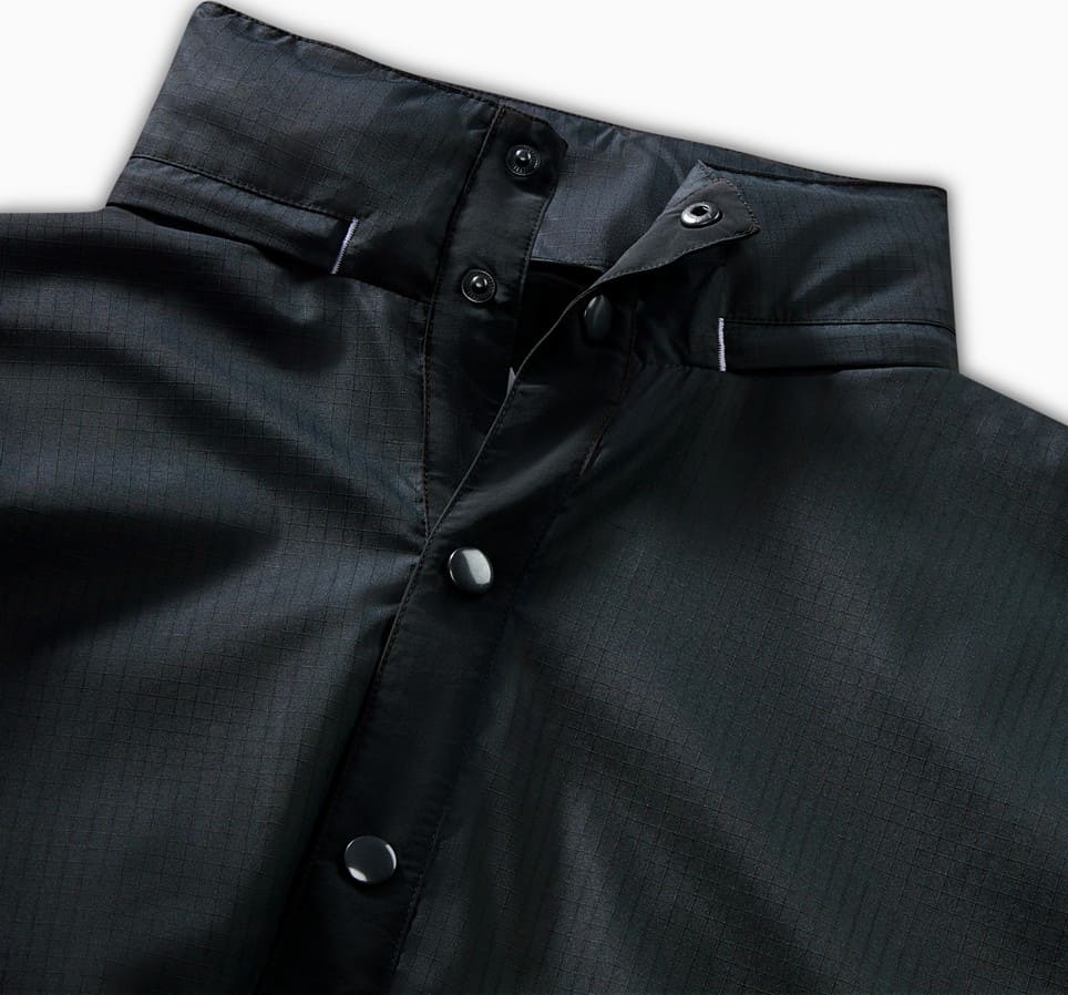 La nueva chaqueta negra Converse x Martine Ali Jacket de edición limitada