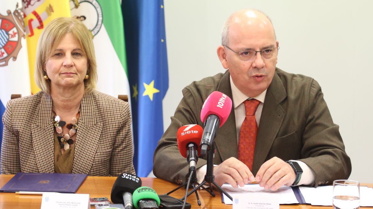 Firma de la cesión del antiguo Museo Taurino | Cristo García