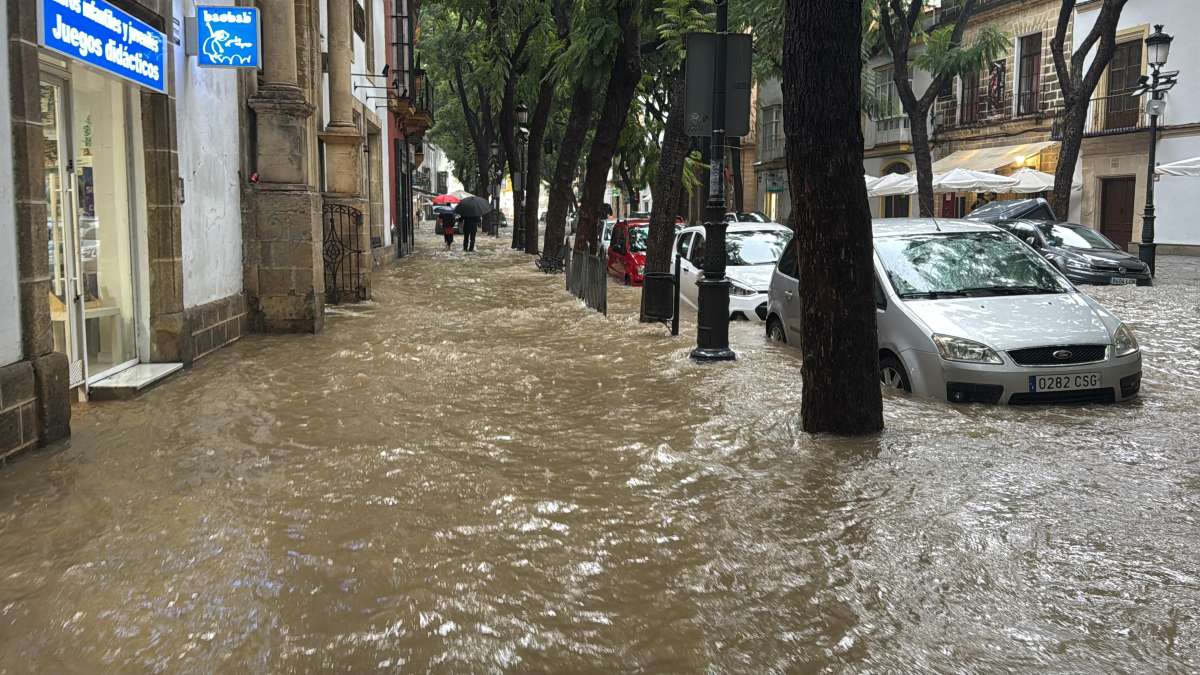 Inundaciones en la calle Porvera durante la DANA