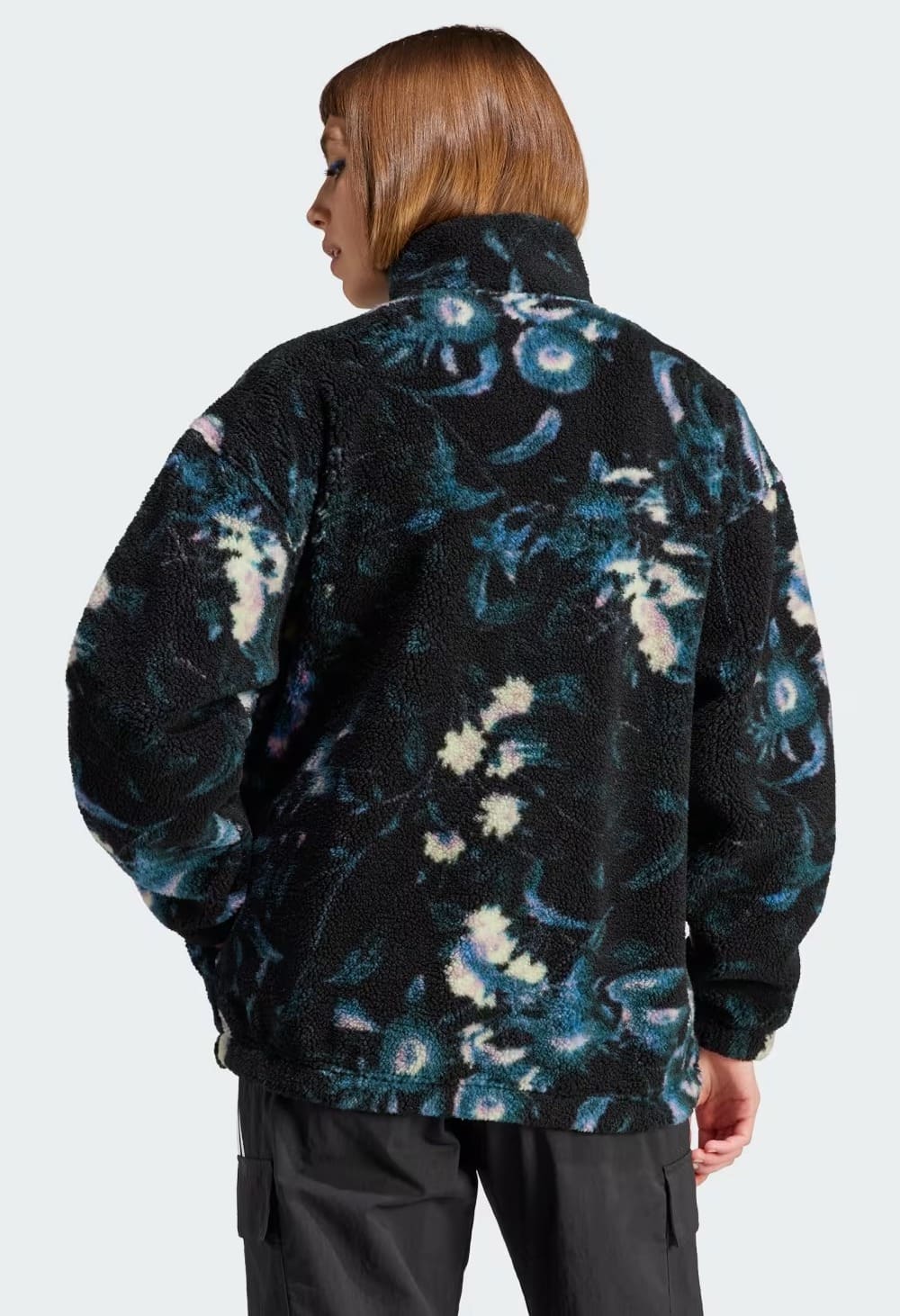 La sudadera polar Allover Print Flower Fleece de Adidas