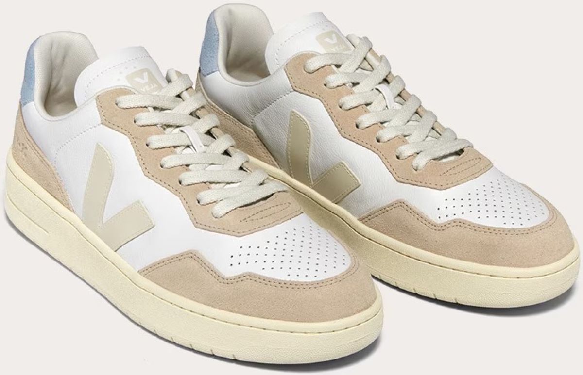 Zapatillas Veja V-90 de piel de El Corte Inglés