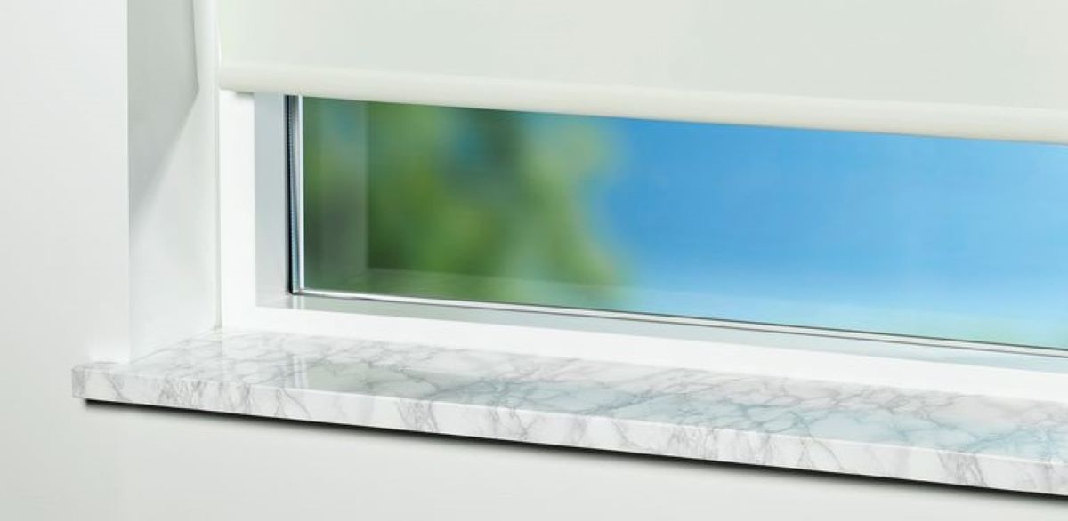 Estor opaco enrollable de la serie BOLGA de Jysk