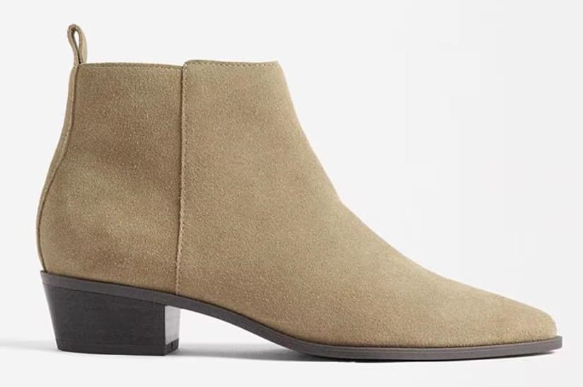 Botines de piel con puntera afilada y cierre de cremallera en liso Parfois