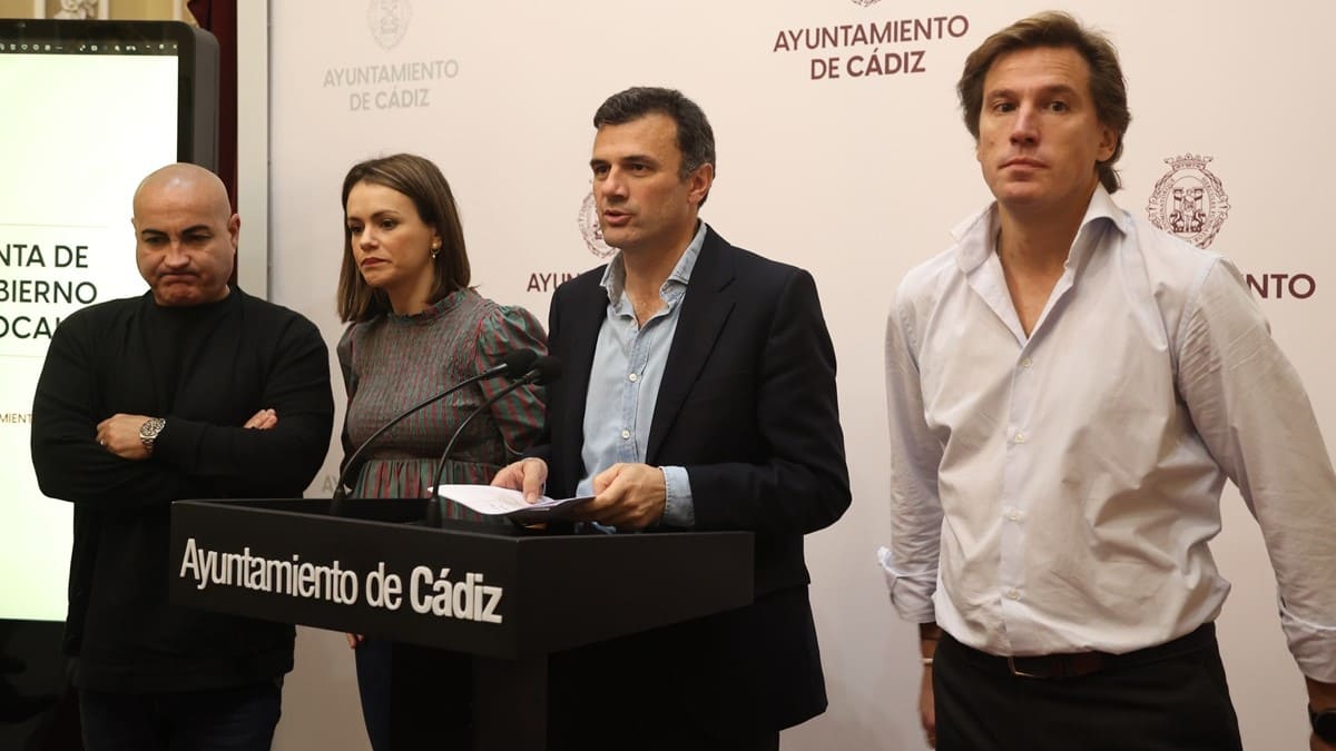 Bruno García atiende e los medios tras la Junta de Gobierno Local | Cristo García