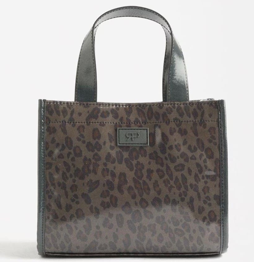 Bolso de mano estilo tote convertible a bandolera animal print
