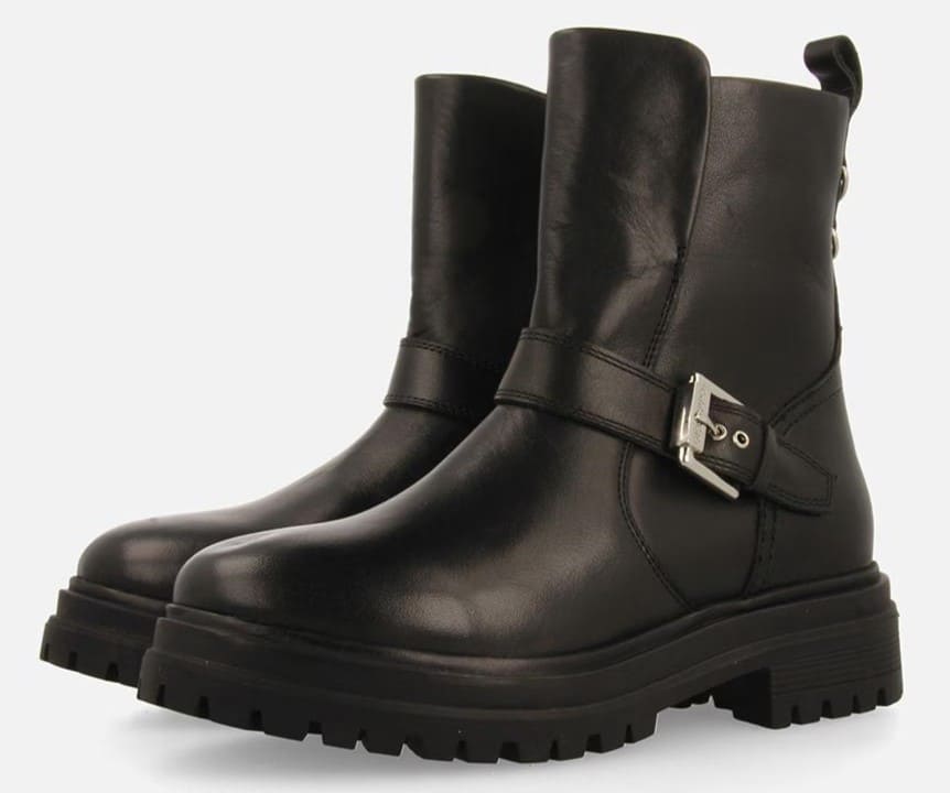 Botas estilo biker de piel con hebilla y suela track Gioseppo