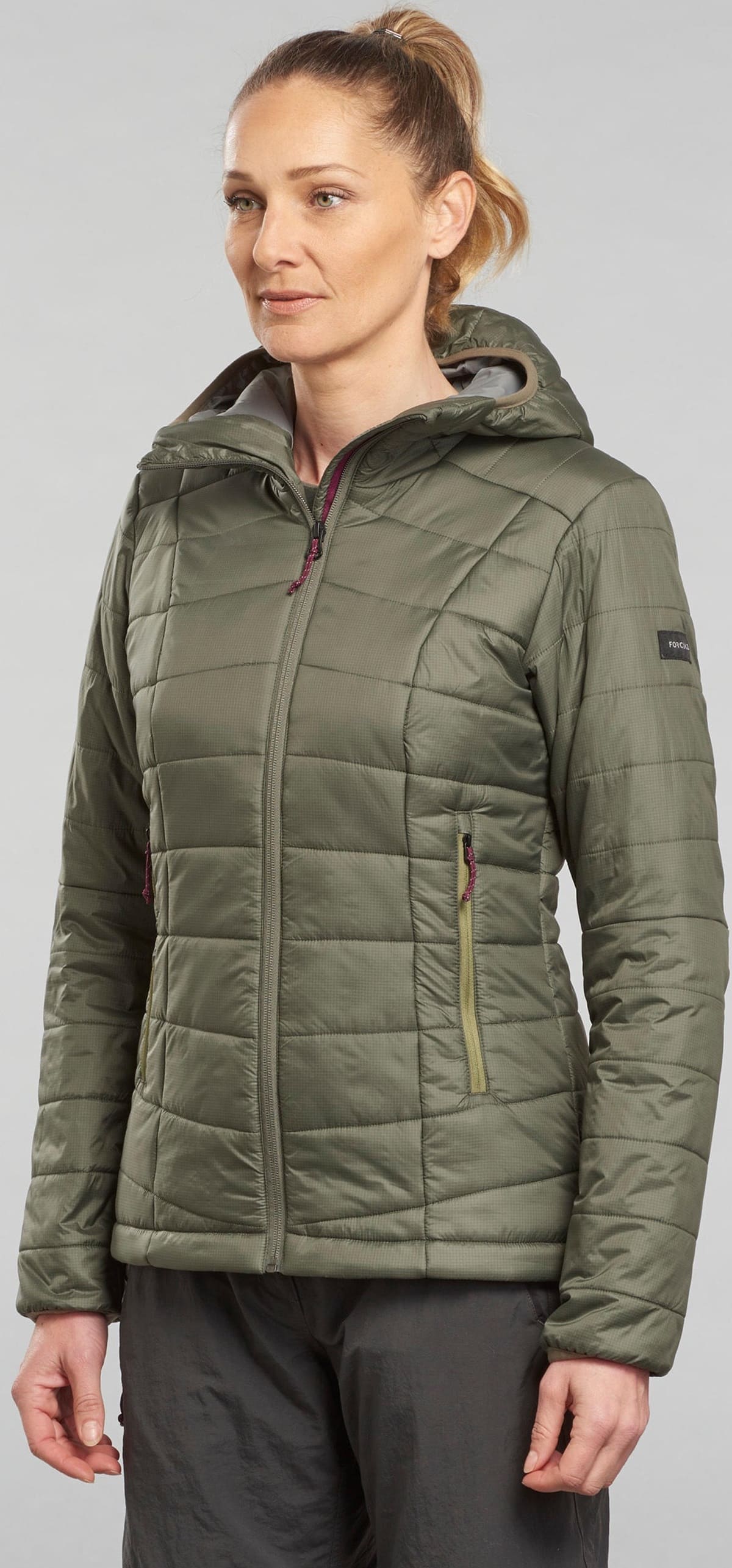 Chaqueta acolchada Forclaz MT100 de Decathlon