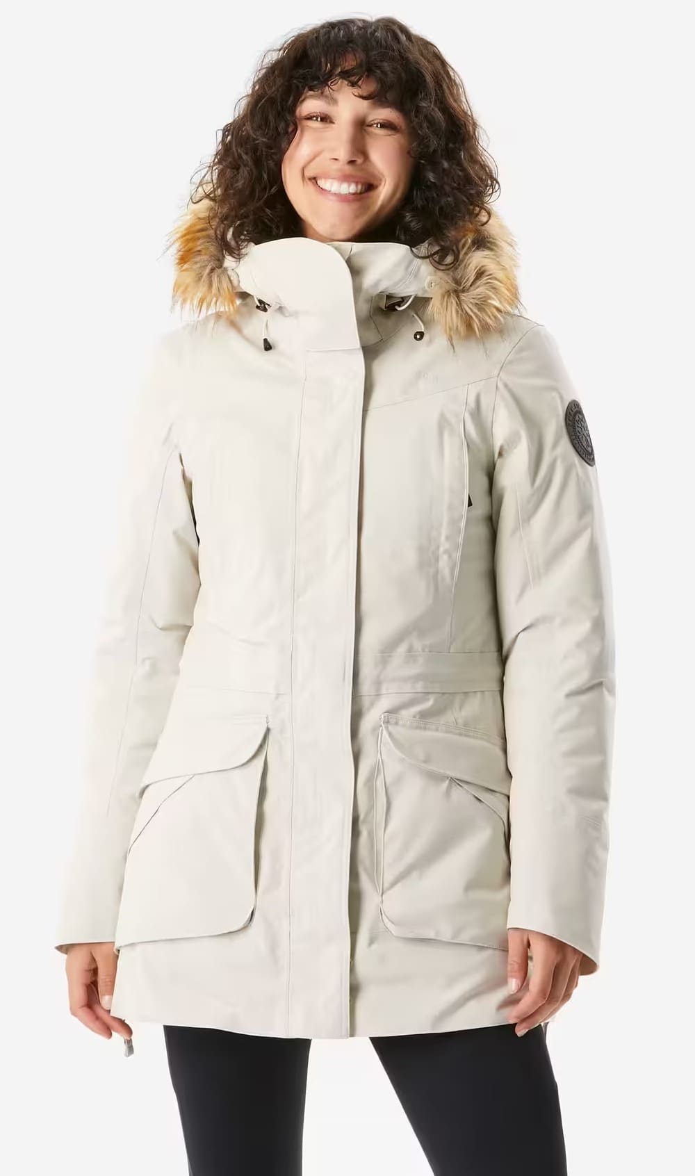 La parka de montaña y nieve impermeable con capucha para mujer Quechua SH900 en Decathlon