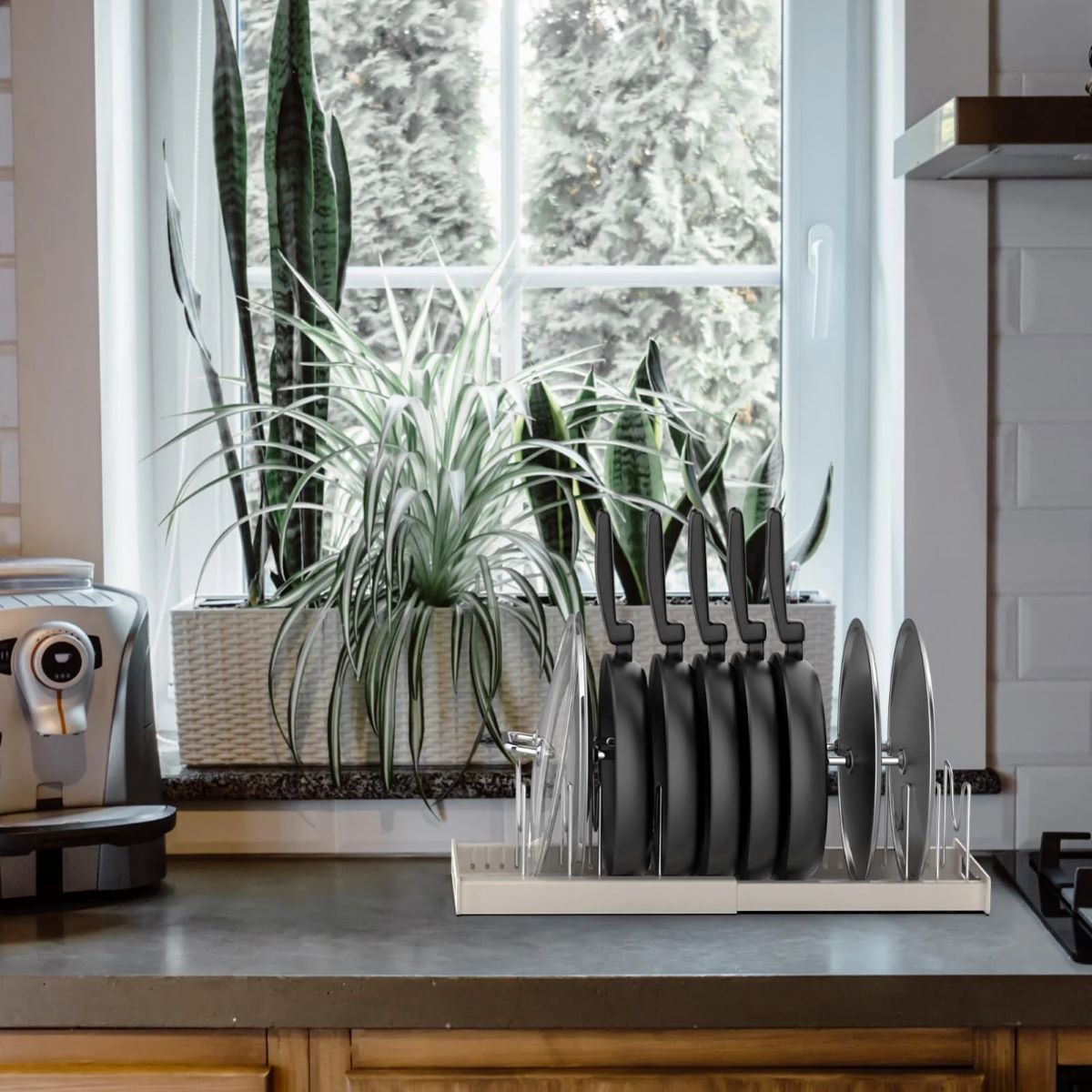 Organizador de sartenes con 7 divisores ajustables de Leroy Merlin