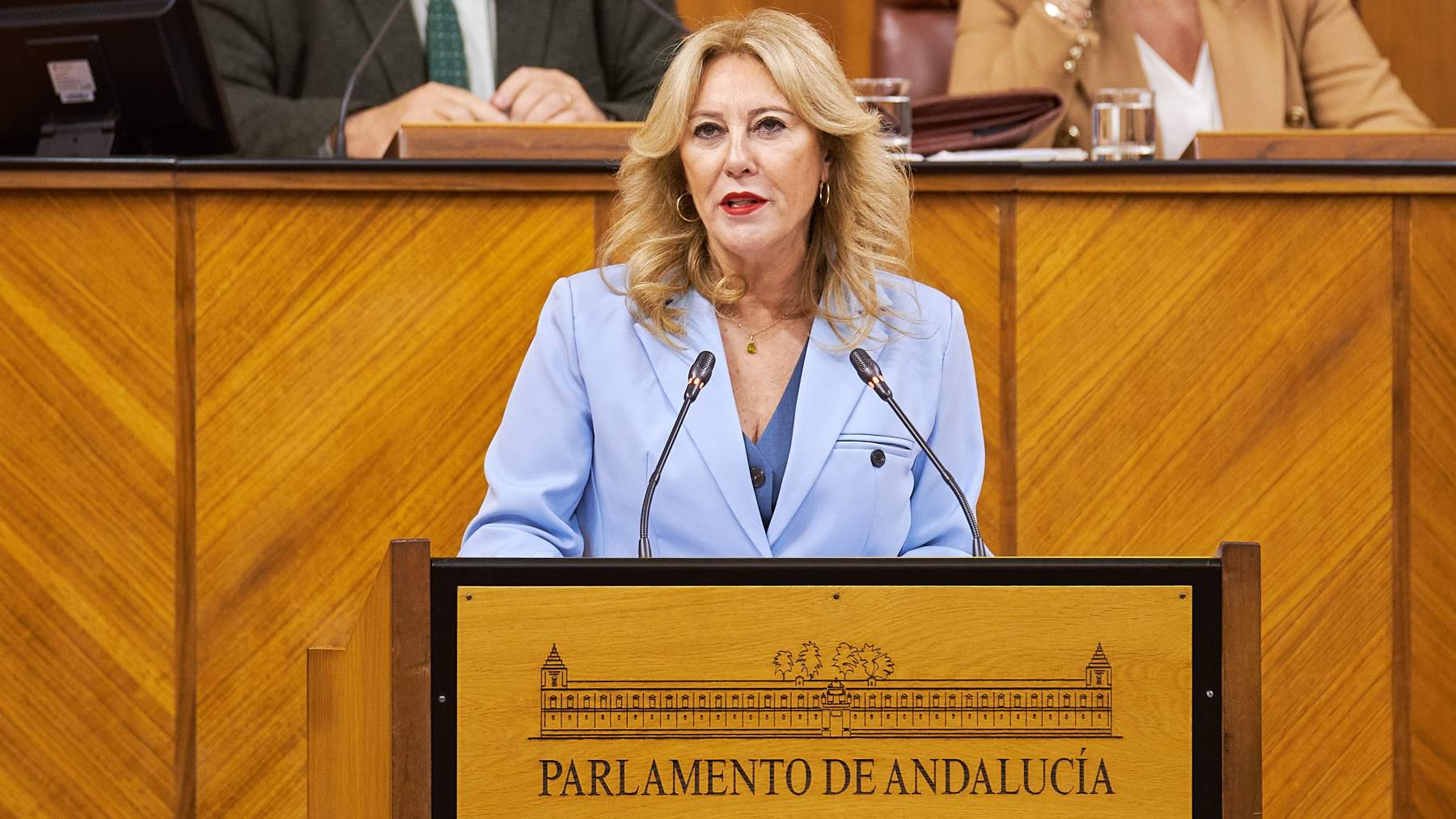 Carolina España | Salvador López Medina